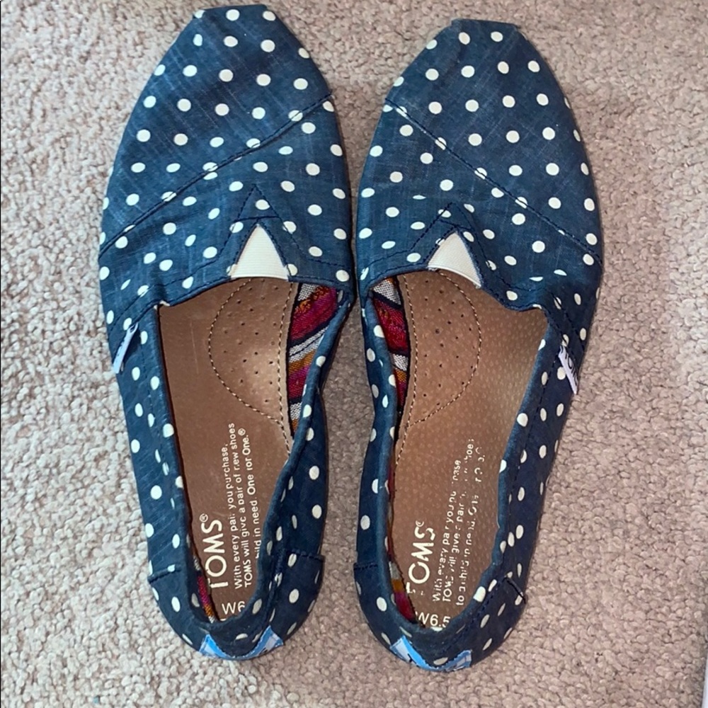 Toms slip on shoes!